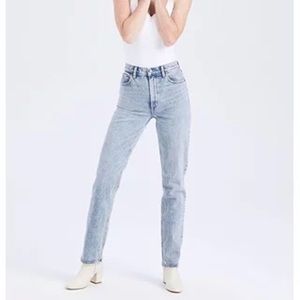 Abercrombie 90’s Straight Jean in Acid Wash